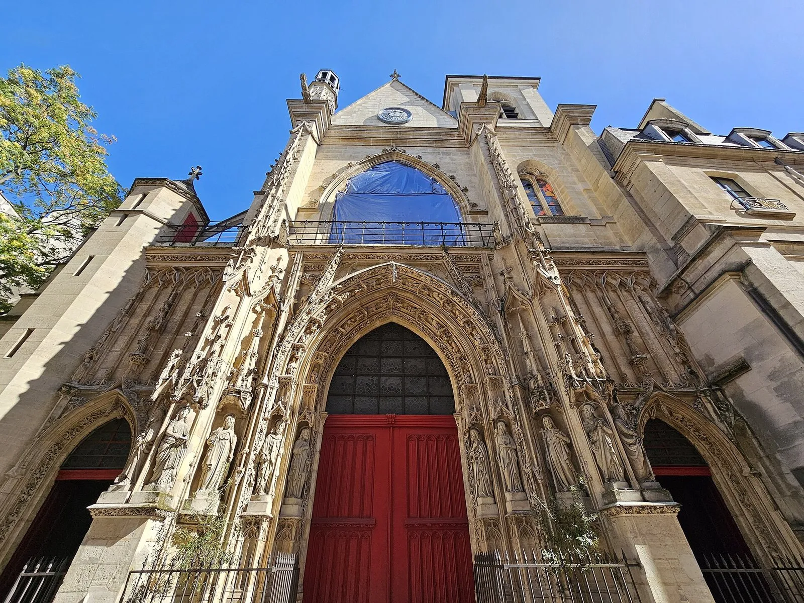 Le portail gothique flamboyant de l’église Saint-Merri